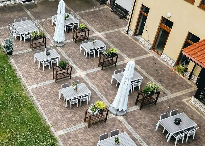 Pod Figura Ogrodzieniec